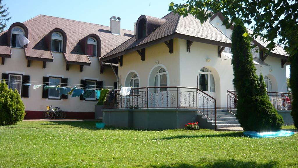 Aranyhid Hotel Balatonboglár Extérieur photo