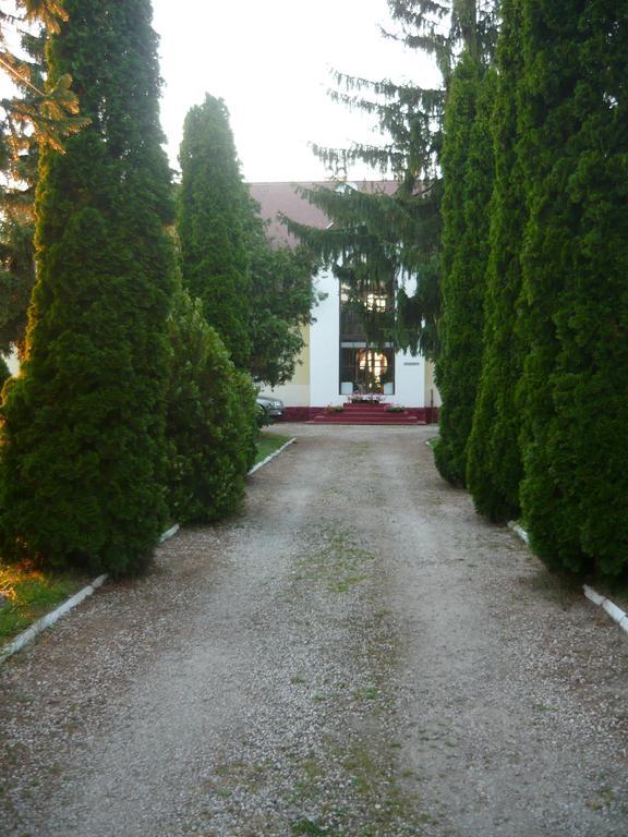 Aranyhid Hotel Balatonboglár Extérieur photo